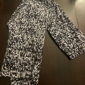 Lululemons align size 4 length 25